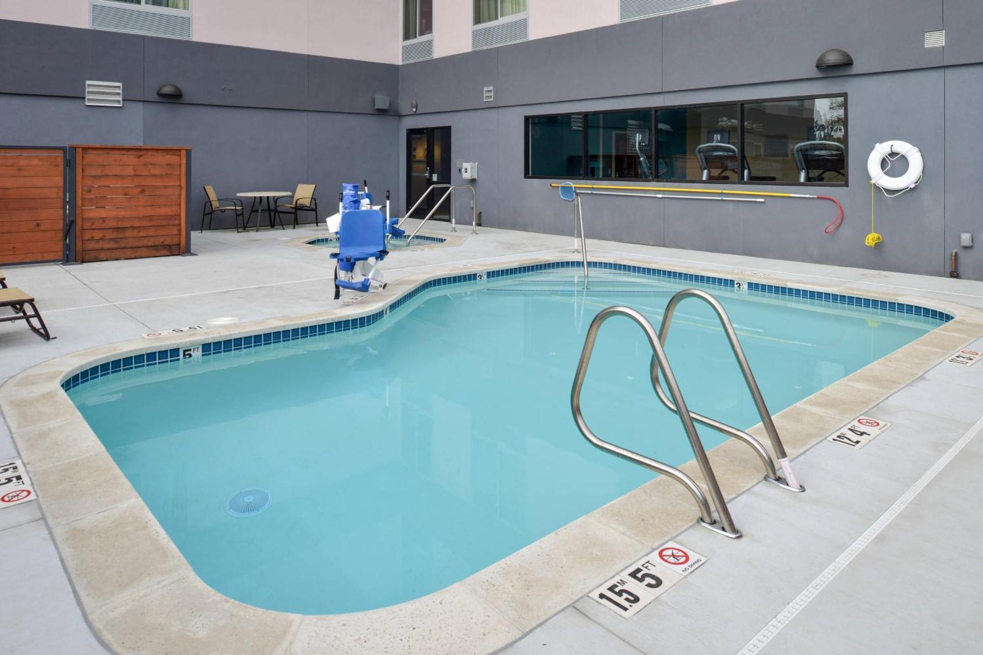 Fairfield Inn & Suites By Marriott Santa Cruz Bagian luar foto