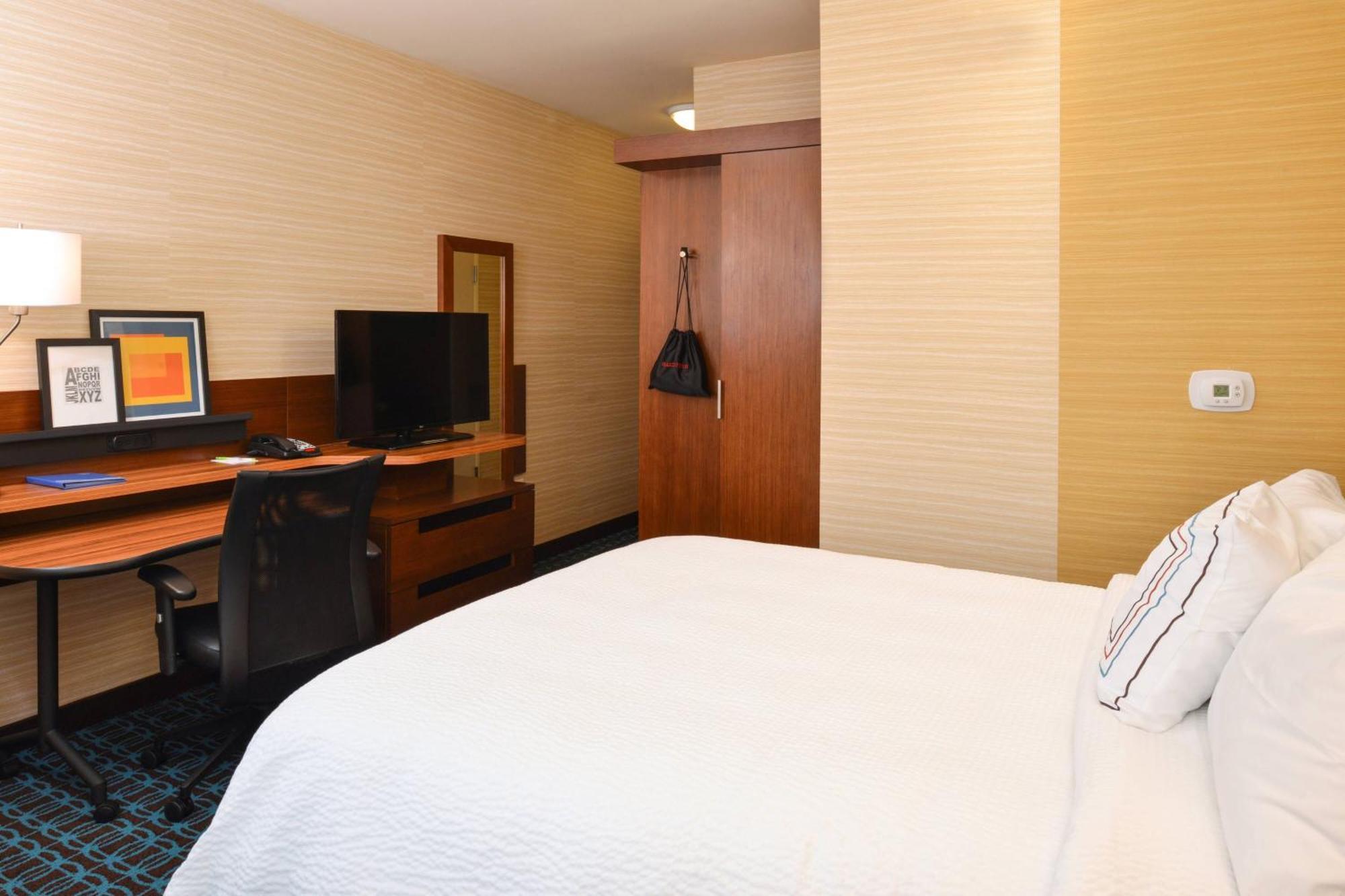 Fairfield Inn & Suites By Marriott Santa Cruz Bagian luar foto