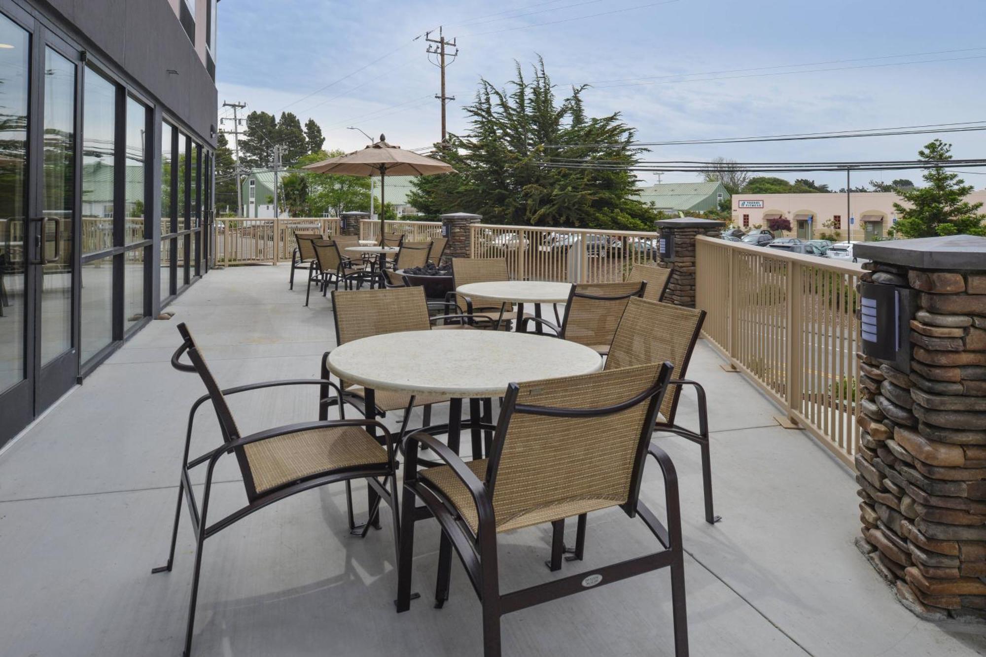Fairfield Inn & Suites By Marriott Santa Cruz Bagian luar foto